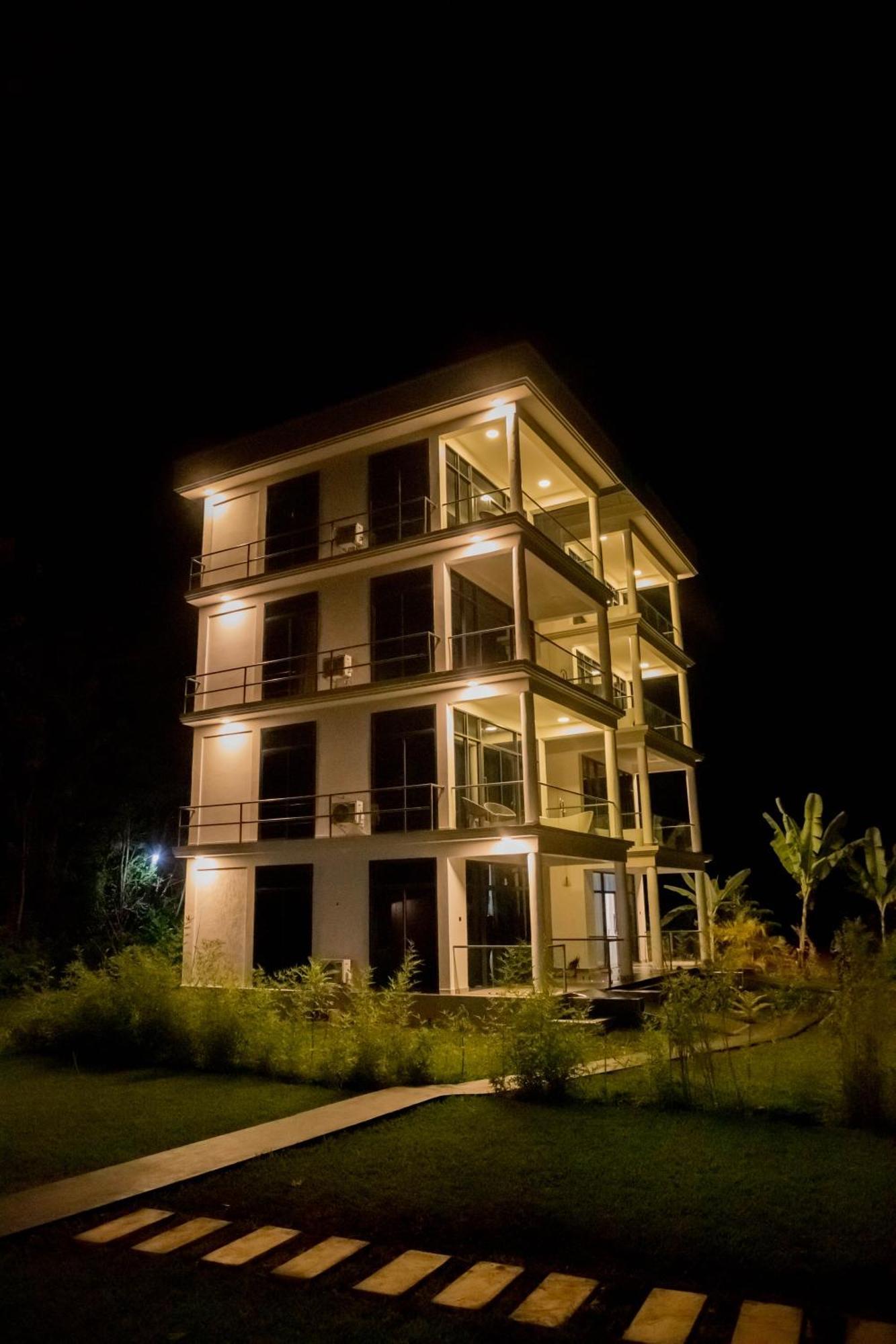 Shose Farmhouse Chalets & Campsite Moshi Zewnętrze zdjęcie
