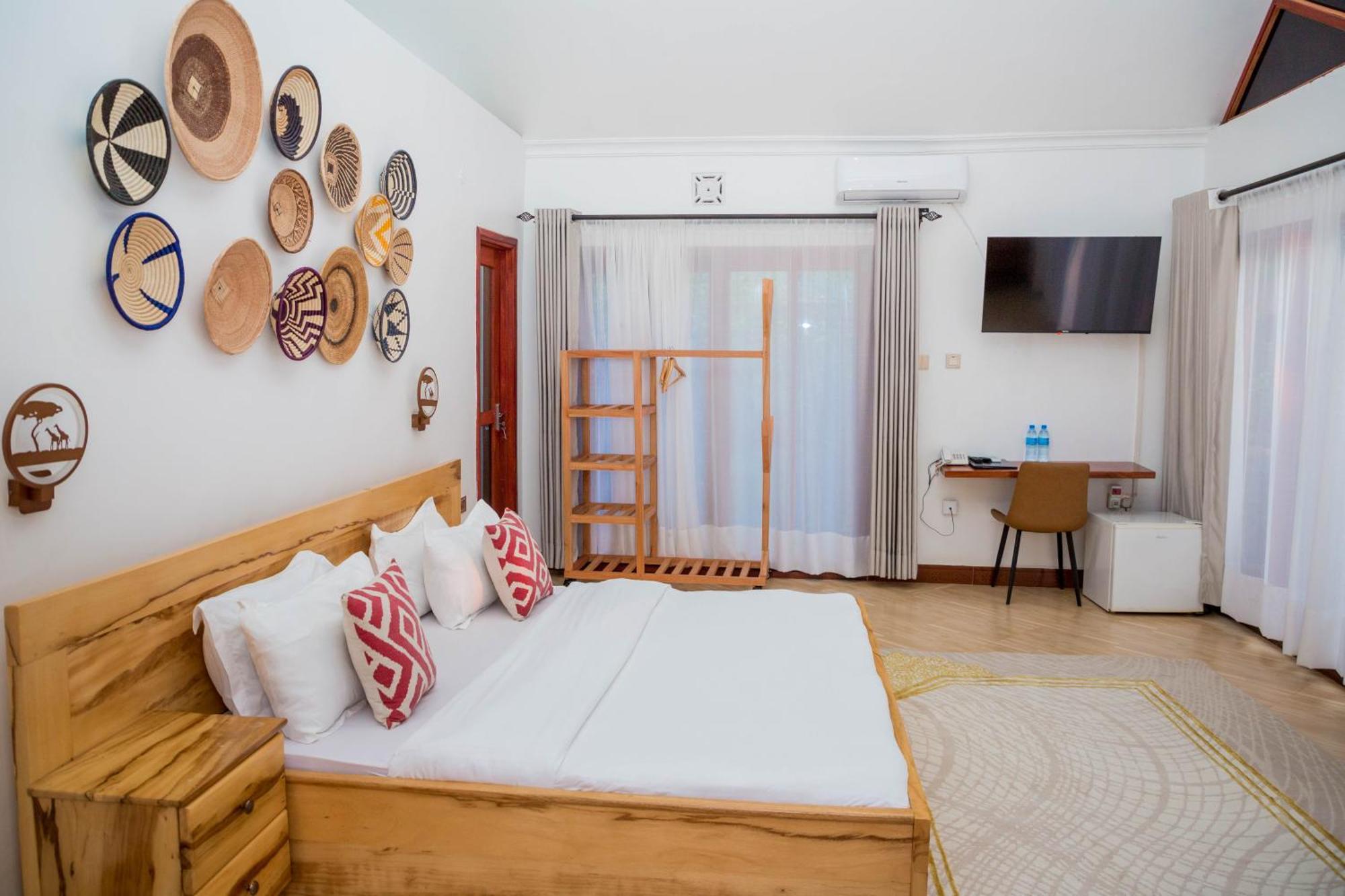 Shose Farmhouse Chalets & Campsite Moshi Zewnętrze zdjęcie